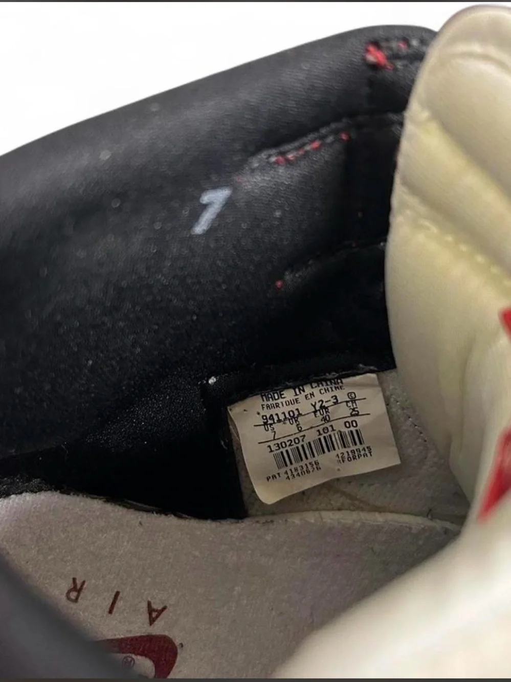 Air Jordan 1 Chicago 1995